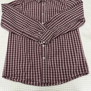 H&M Mens long sleeves shirt. Size small